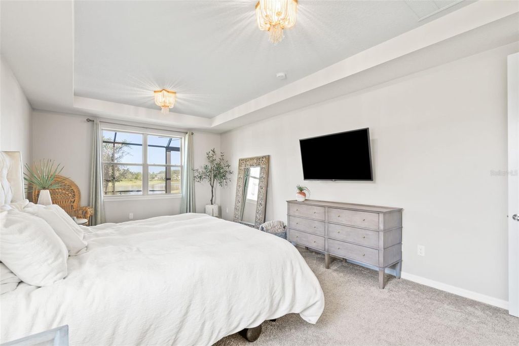 Image 21 of property listing at 19284 BRIARBROOK DRIVE, Tampa, FL 33647