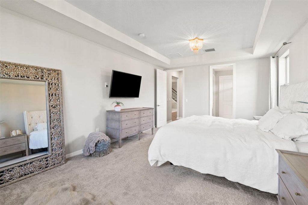 Image 23 of property listing at 19284 BRIARBROOK DRIVE, Tampa, FL 33647