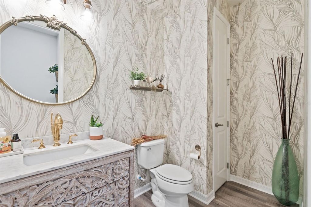 Image 34 of property listing at 19284 BRIARBROOK DRIVE, Tampa, FL 33647
