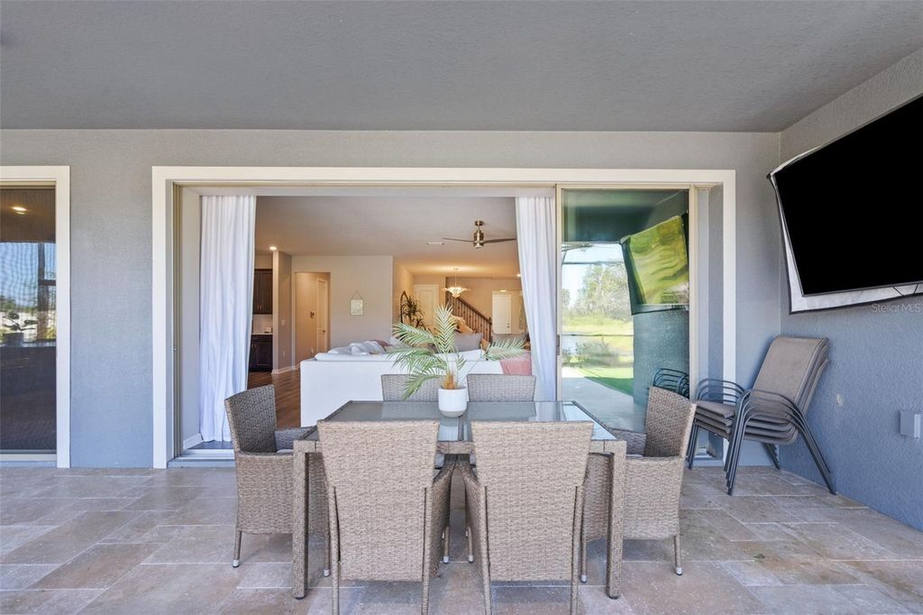 Image 50 of property listing at 19284 BRIARBROOK DRIVE, Tampa, FL 33647