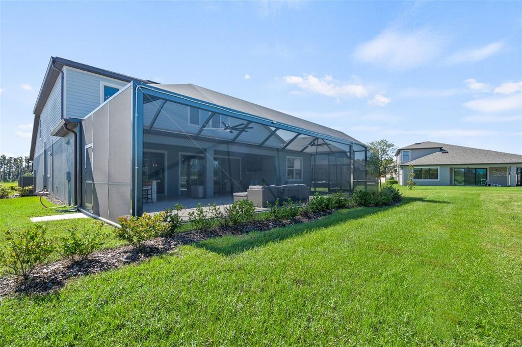 Image 55 of property listing at 19284 BRIARBROOK DRIVE, Tampa, FL 33647