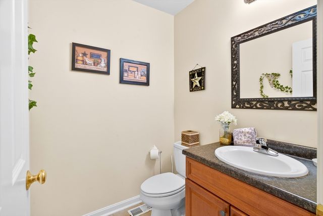 615 Nashua Road 9, Dracut, MA 01826