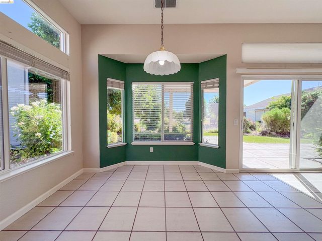 1941 Jubilee Drive, Brentwood, CA 94513