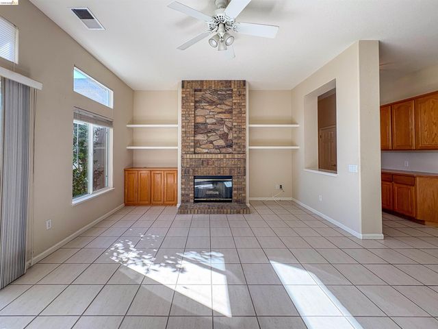 1941 Jubilee Drive, Brentwood, CA 94513