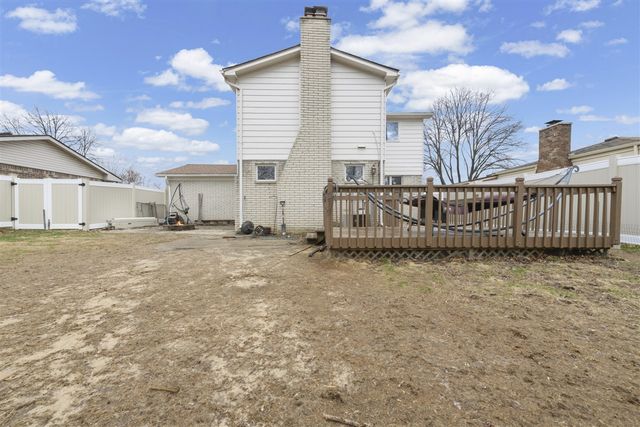 39063 Grennada Street, Livonia, MI 48154