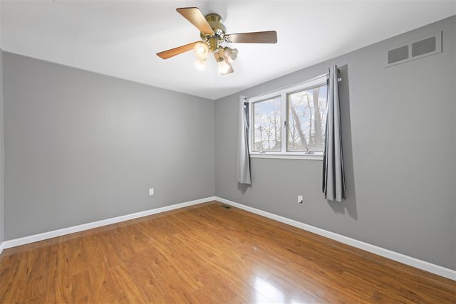 39063 Grennada Street, Livonia, MI 48154