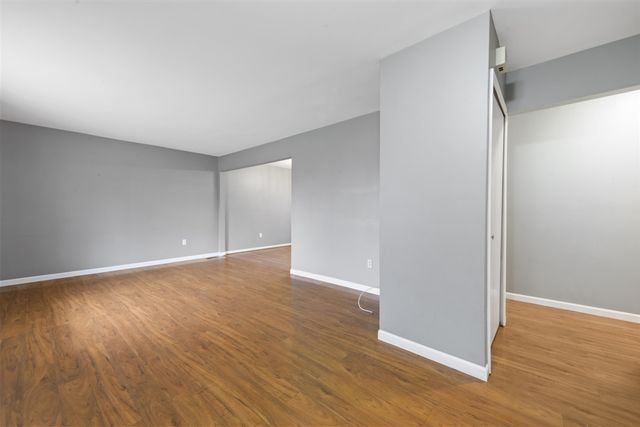 39063 Grennada Street, Livonia, MI 48154