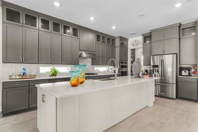 325 CRYSTAL WOOD DRIVE, Winter Garden, FL 34787
