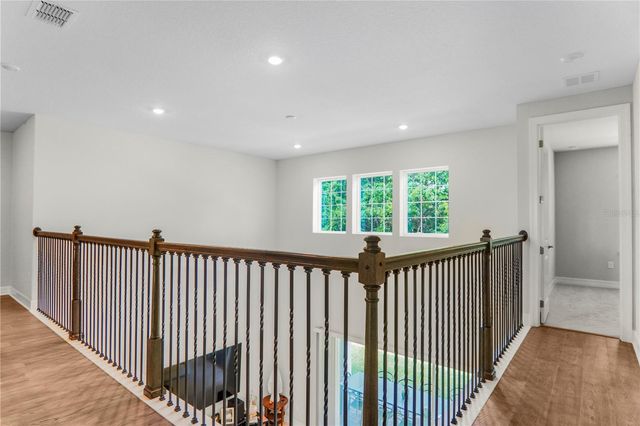 325 CRYSTAL WOOD DRIVE, Winter Garden, FL 34787