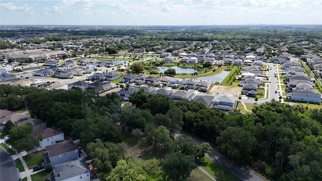 325 CRYSTAL WOOD DRIVE, Winter Garden, FL 34787