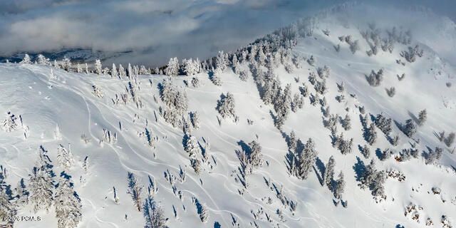 8495 E Cobabe Court, Eden, UT 84310