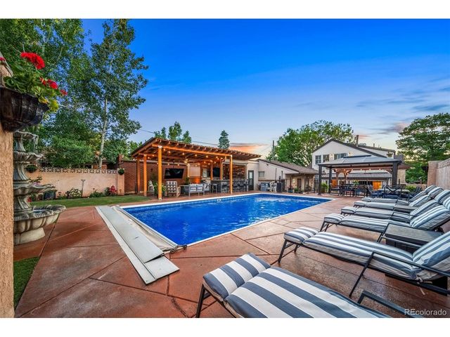4560 King St, Denver, CO 80211