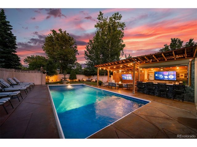 4560 King St, Denver, CO 80211