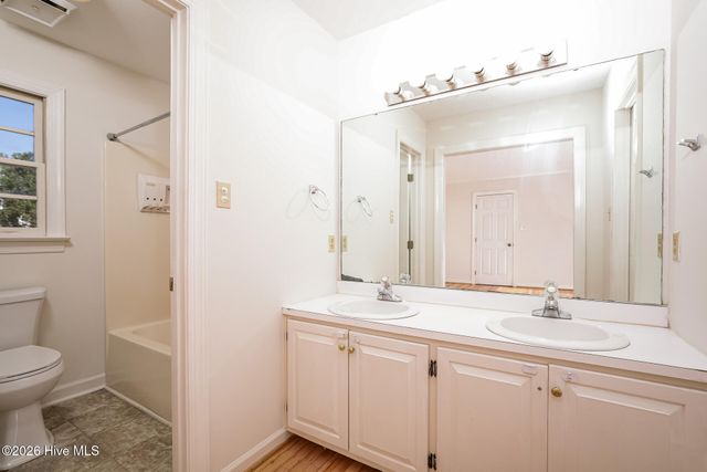 307 Hearthstone Drive, Nashville, NC 27856