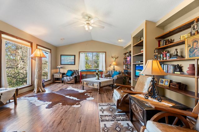 1106 Red Bud Drive, Grove, OK 74344