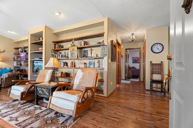 1106 Red Bud Drive, Grove, OK 74344