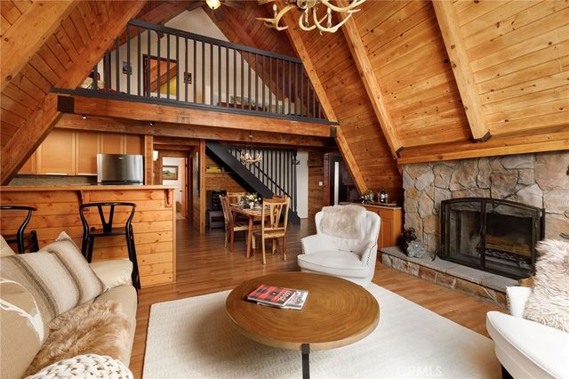 422 Pyramid, Lake Arrowhead, CA 92352