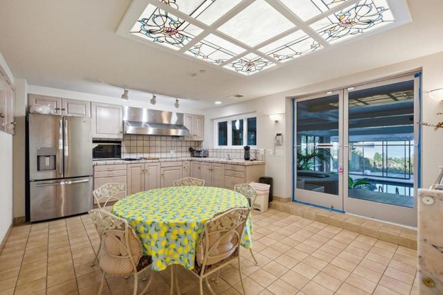 2930 Privet Drive, Hillsborough, CA 94010