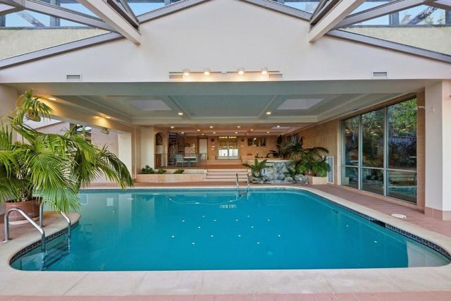 2930 Privet Drive, Hillsborough, CA 94010