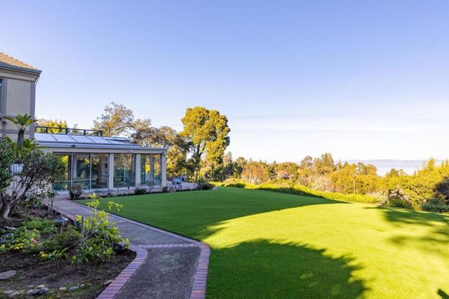 2930 Privet Drive, Hillsborough, CA 94010