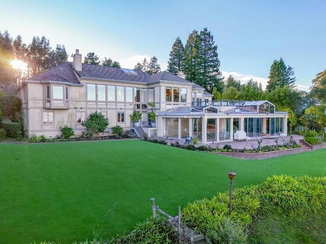 2930 Privet Drive, Hillsborough, CA 94010