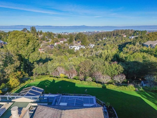 2930 Privet Drive, Hillsborough, CA 94010