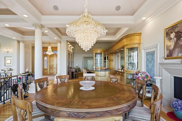 2930 Privet Drive, Hillsborough, CA 94010