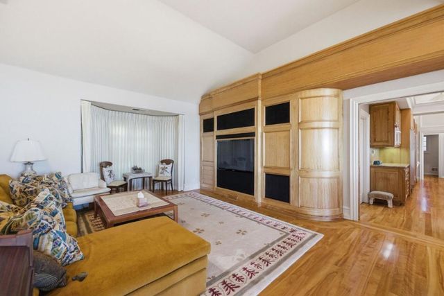 2930 Privet Drive, Hillsborough, CA 94010