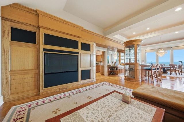 2930 Privet Drive, Hillsborough, CA 94010