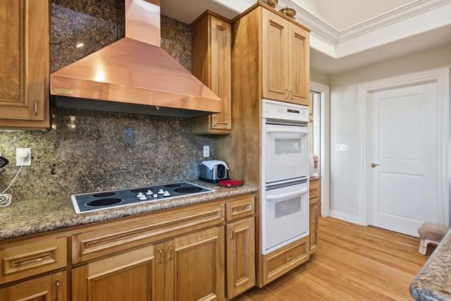 2930 Privet Drive, Hillsborough, CA 94010