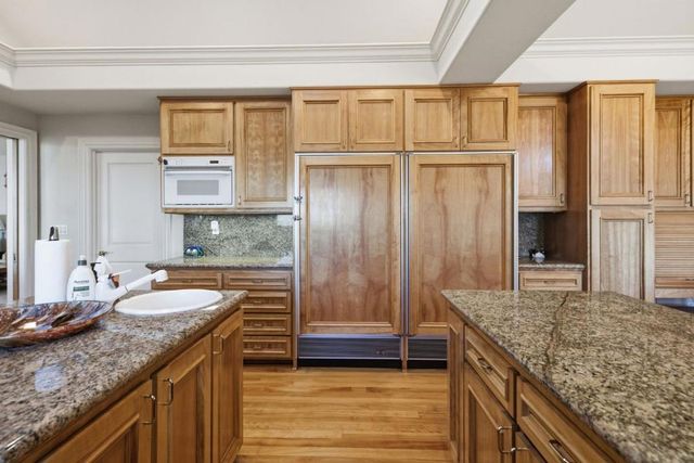 2930 Privet Drive, Hillsborough, CA 94010