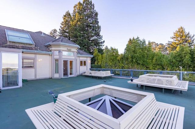 2930 Privet Drive, Hillsborough, CA 94010