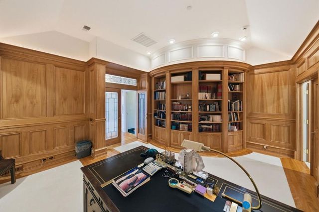 2930 Privet Drive, Hillsborough, CA 94010