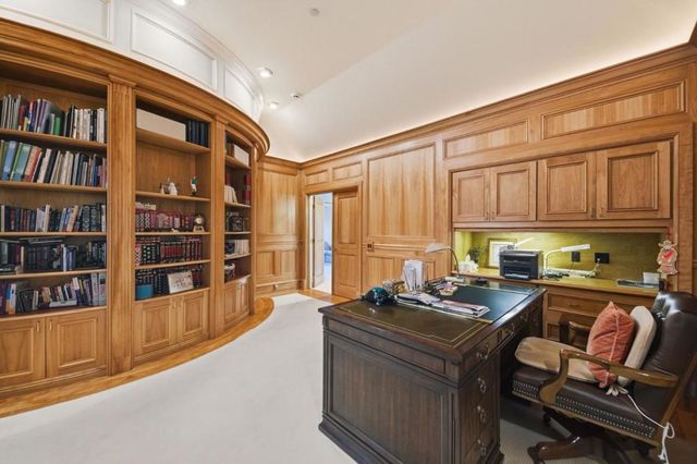 2930 Privet Drive, Hillsborough, CA 94010