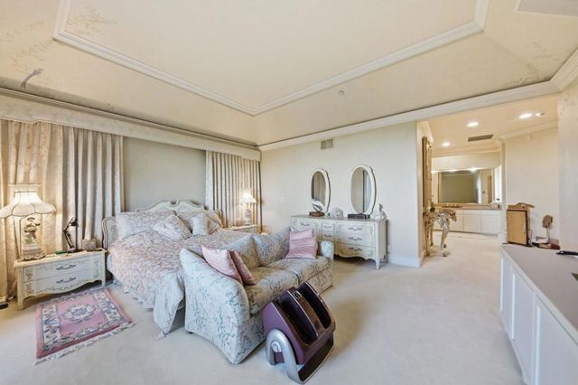 2930 Privet Drive, Hillsborough, CA 94010