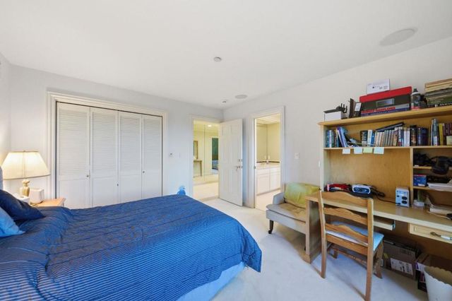 2930 Privet Drive, Hillsborough, CA 94010