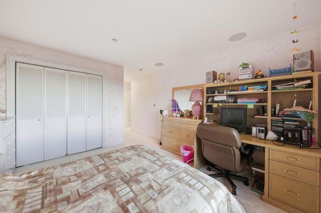 2930 Privet Drive, Hillsborough, CA 94010