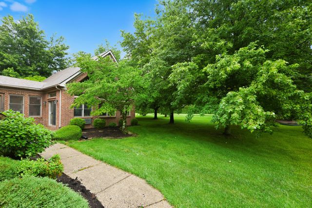 150 Club Lane, Versailles, KY 40383