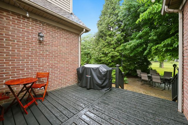 150 Club Lane, Versailles, KY 40383
