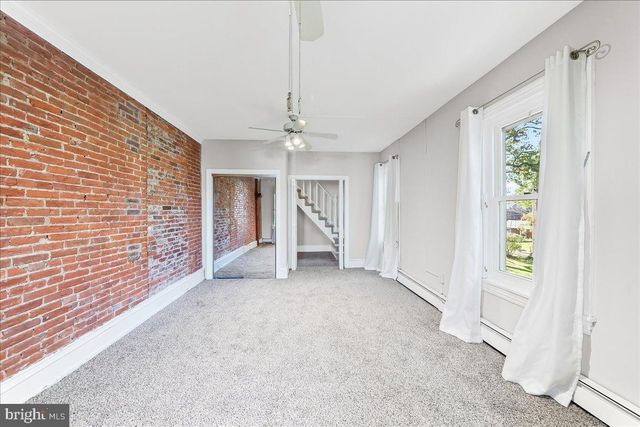 240 W MINER ST, West Chester, PA 19382