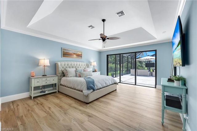 4701 Oak Leaf DR, Naples, FL 34119