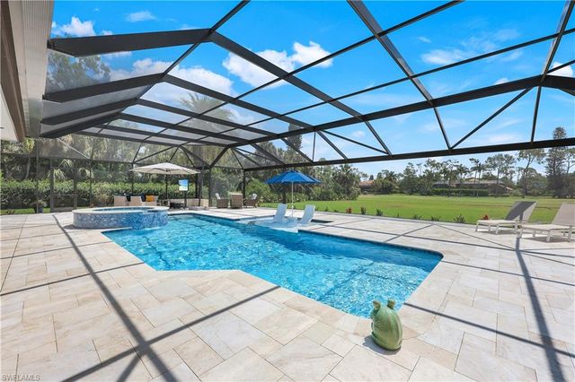 4701 Oak Leaf DR, Naples, FL 34119