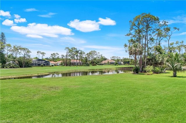 4701 Oak Leaf DR, Naples, FL 34119