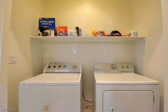 5940 Bellows Beach Street, North Las Vegas, NV 89081