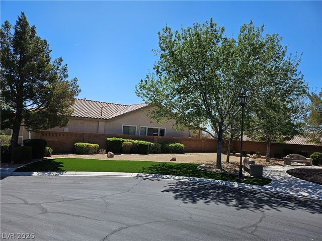 5940 Bellows Beach Street, North Las Vegas, NV 89081