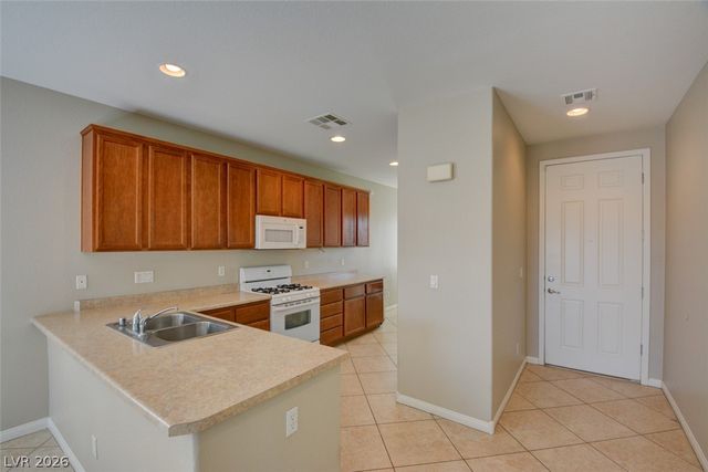 5940 Bellows Beach Street, North Las Vegas, NV 89081