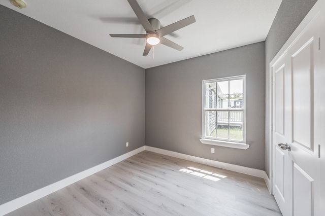 412 Matthew Street, Hillsboro, TX 76645