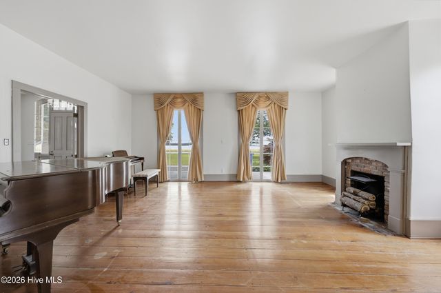 725 Griffin Swamp Road, Elizabeth City, NC 27909