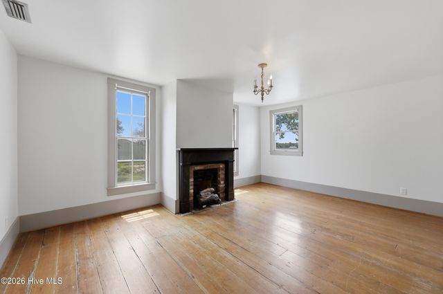725 Griffin Swamp Road, Elizabeth City, NC 27909