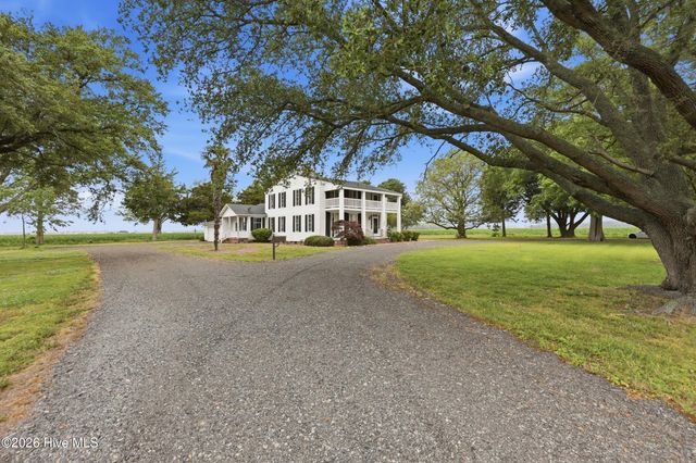 725 Griffin Swamp Road, Elizabeth City, NC 27909